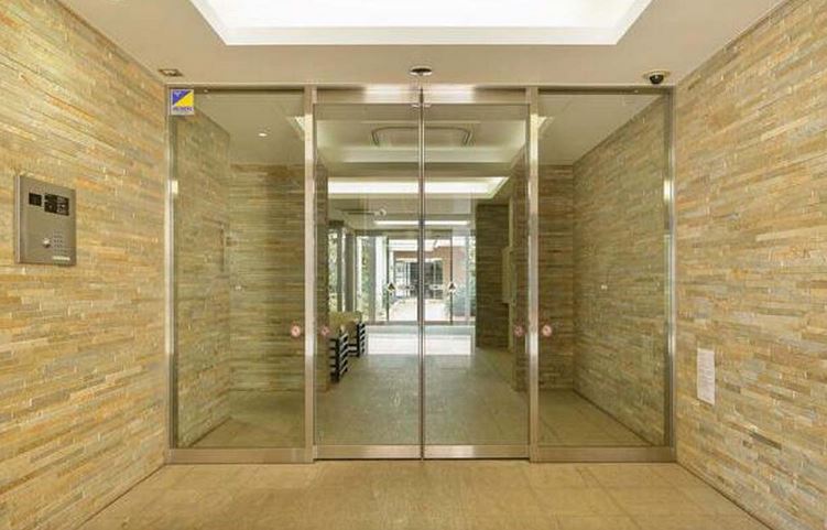 セキュリティ　★安心のオートロック完備★