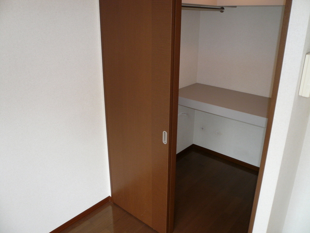 収納　収納はウォークインクローゼット♪