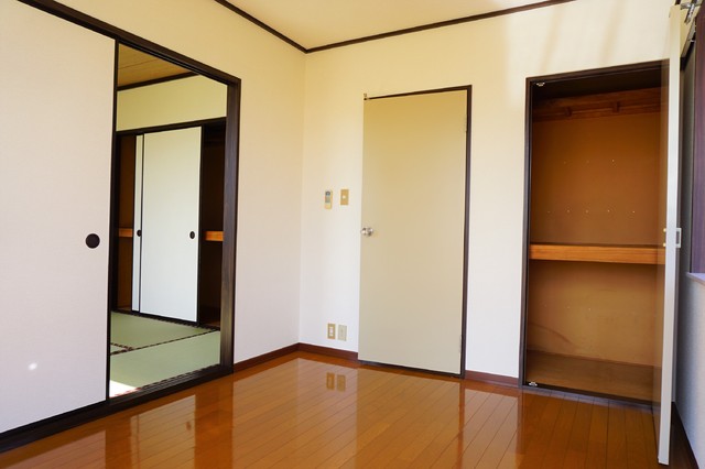 収納　洋室の収納