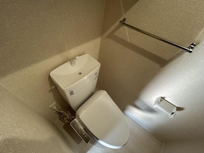 トイレ　トイレ