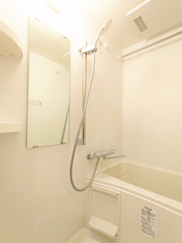 バス・シャワールーム　日々の疲れを癒すお風呂付です