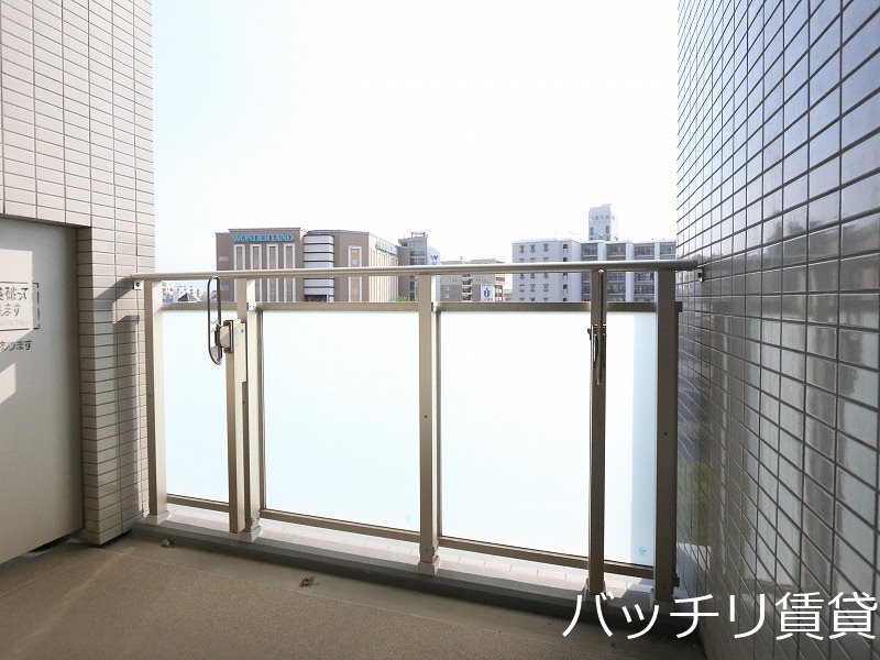 バルコニー　別号室タイプの為現況を優先致します。
