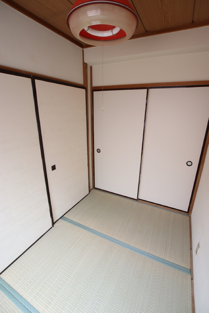 その他部屋・スペース　照明は残置物となります。