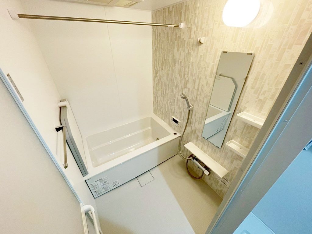 バス・シャワールーム　洗面