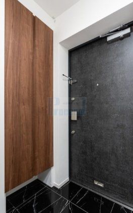 玄関　広々とした玄関部分