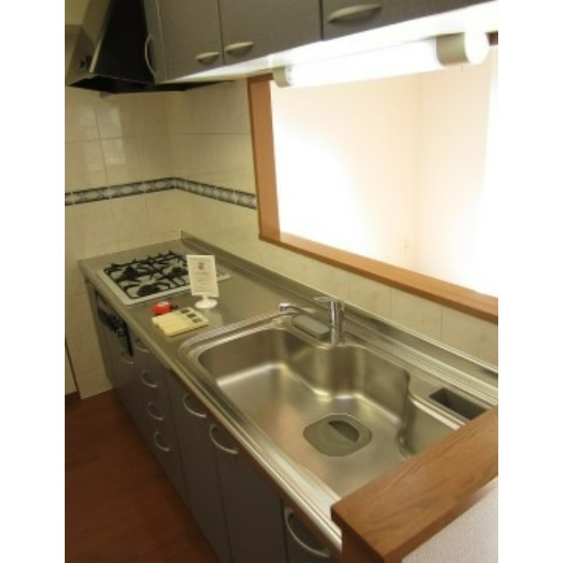 キッチン　３口ガスコンロ♪