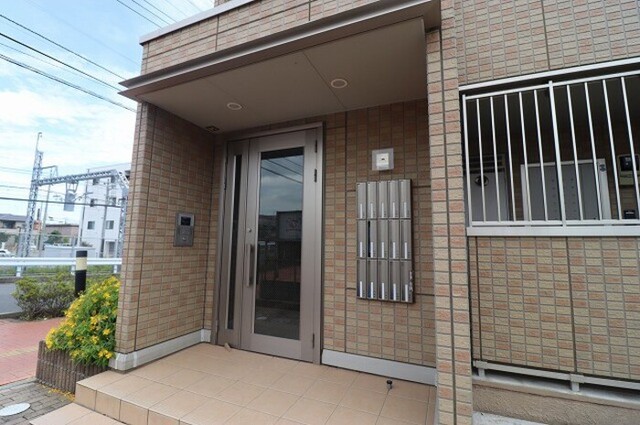 エントランス　エントランス