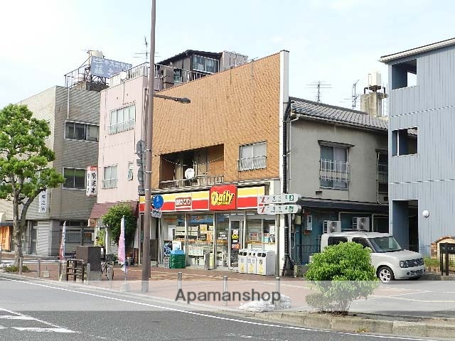 ショッピングセンター　イオン戸畑店（ショッピングセンター）まで742m