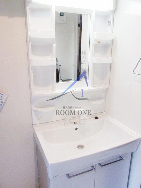 洗面設備　洗面台です。