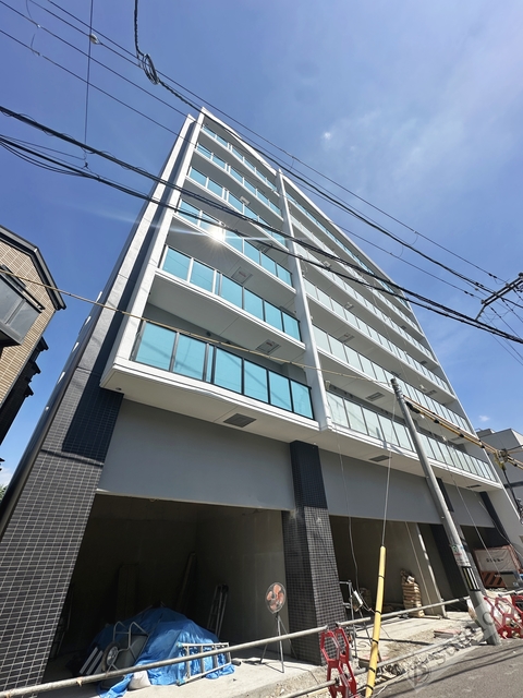 建物外観　２０２５年１１月下旬完成・エスリード♪♪