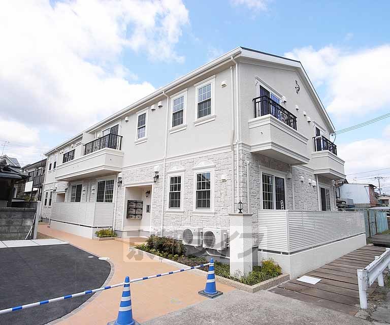 建物外観　洋風な外観がオシャレですね。