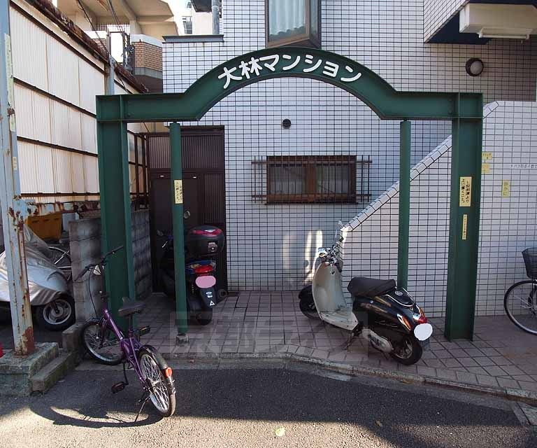 エントランス　明るいエントランスです。