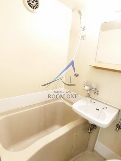 バス・シャワールーム　シャワールームです。