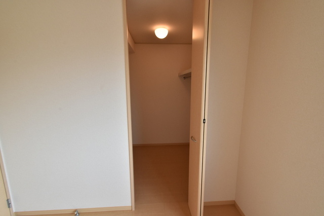 収納　ウォークインクロゼット