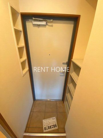 玄関　シューズボックス付き