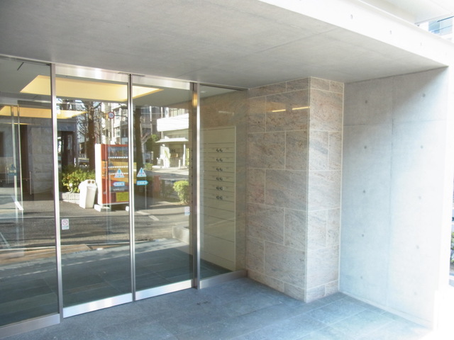 エントランス　エントランス部分