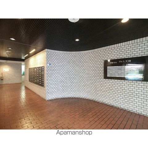 ロビー　ロビー