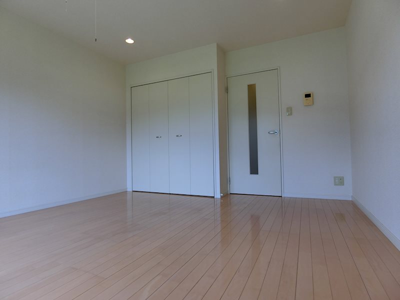 居室・リビング　明るくて清潔感のある居室！