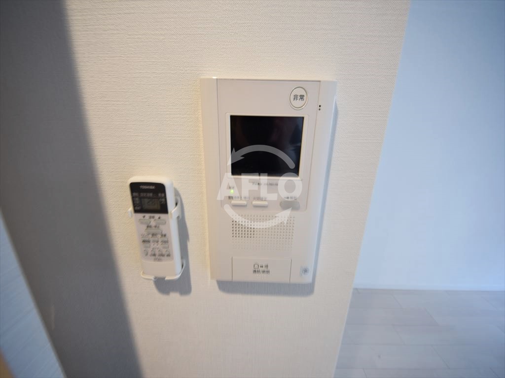 セキュリティ　サムティ本町橋IIＭＥＤＩＵＳ　TVモニター付きインターホン