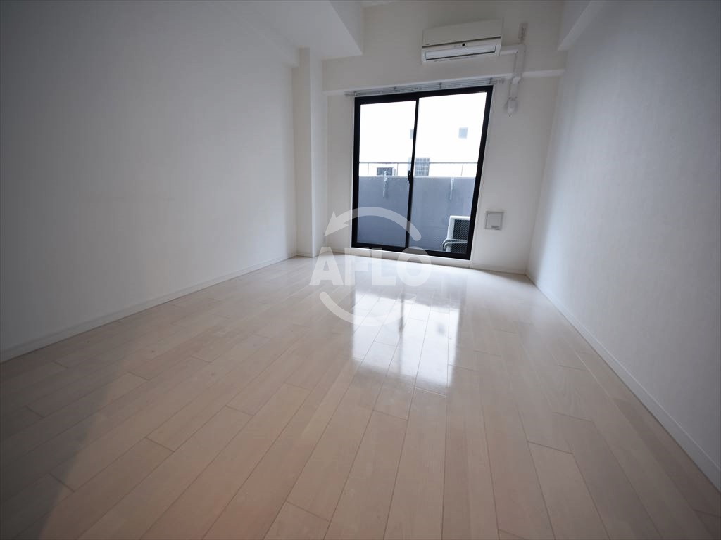 居室・リビング　サムティ本町橋IIＭＥＤＩＵＳ　洋室