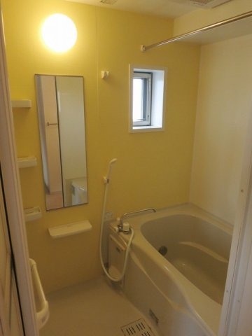 バス・シャワールーム　お風呂です