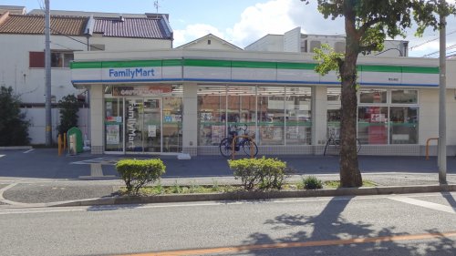コンビニ　ファミリーマート 常光寺店（コンビニ）まで195m