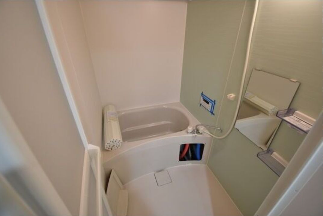 バス・シャワールーム　同施工会社施工物件の参考写真になります※現況優先