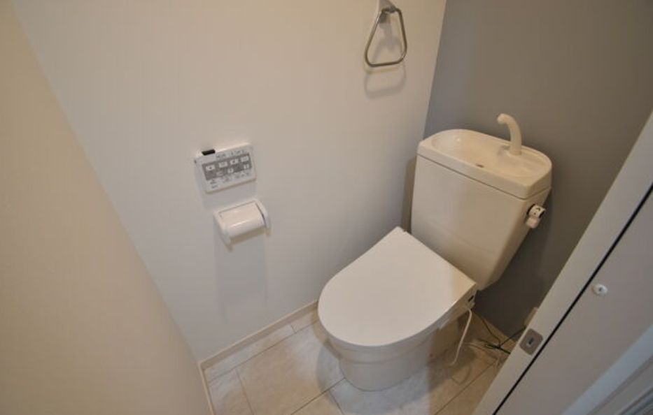 トイレ　同施工会社施工物件の参考写真になります※現況優先