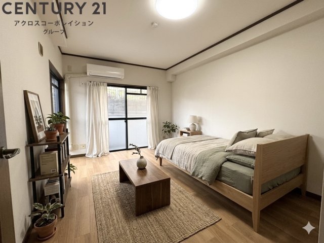 居室・リビング　画像中の家具はAIにより配置加工しているため付属しません