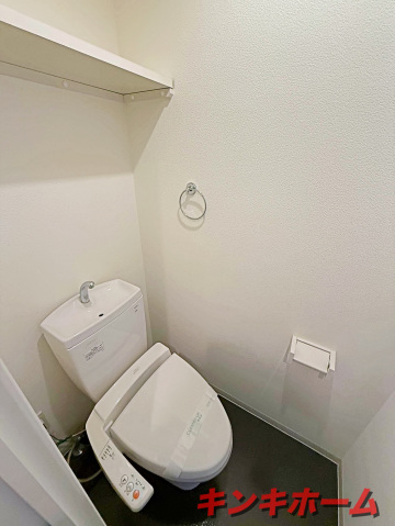 トイレ　写真は別のお部屋です。※現況優先でお願いします