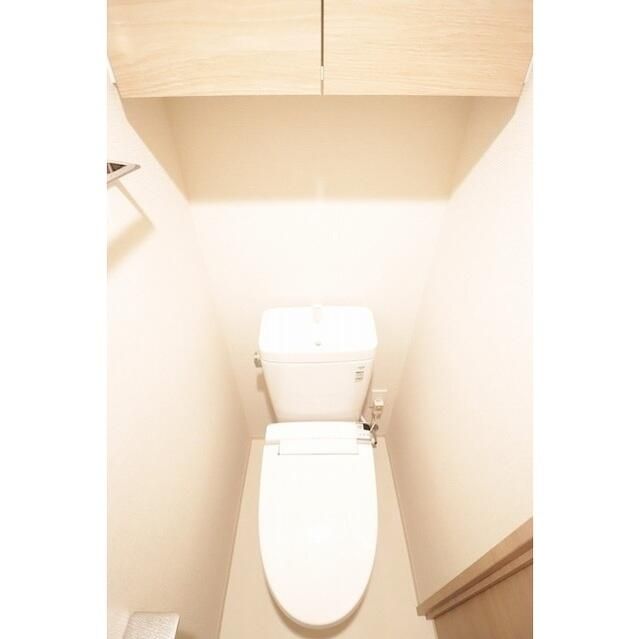 トイレ　清潔感のあるトイレです