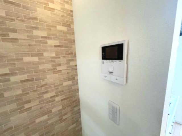 セキュリティ　同建物内、別のお部屋の参考写真になります。