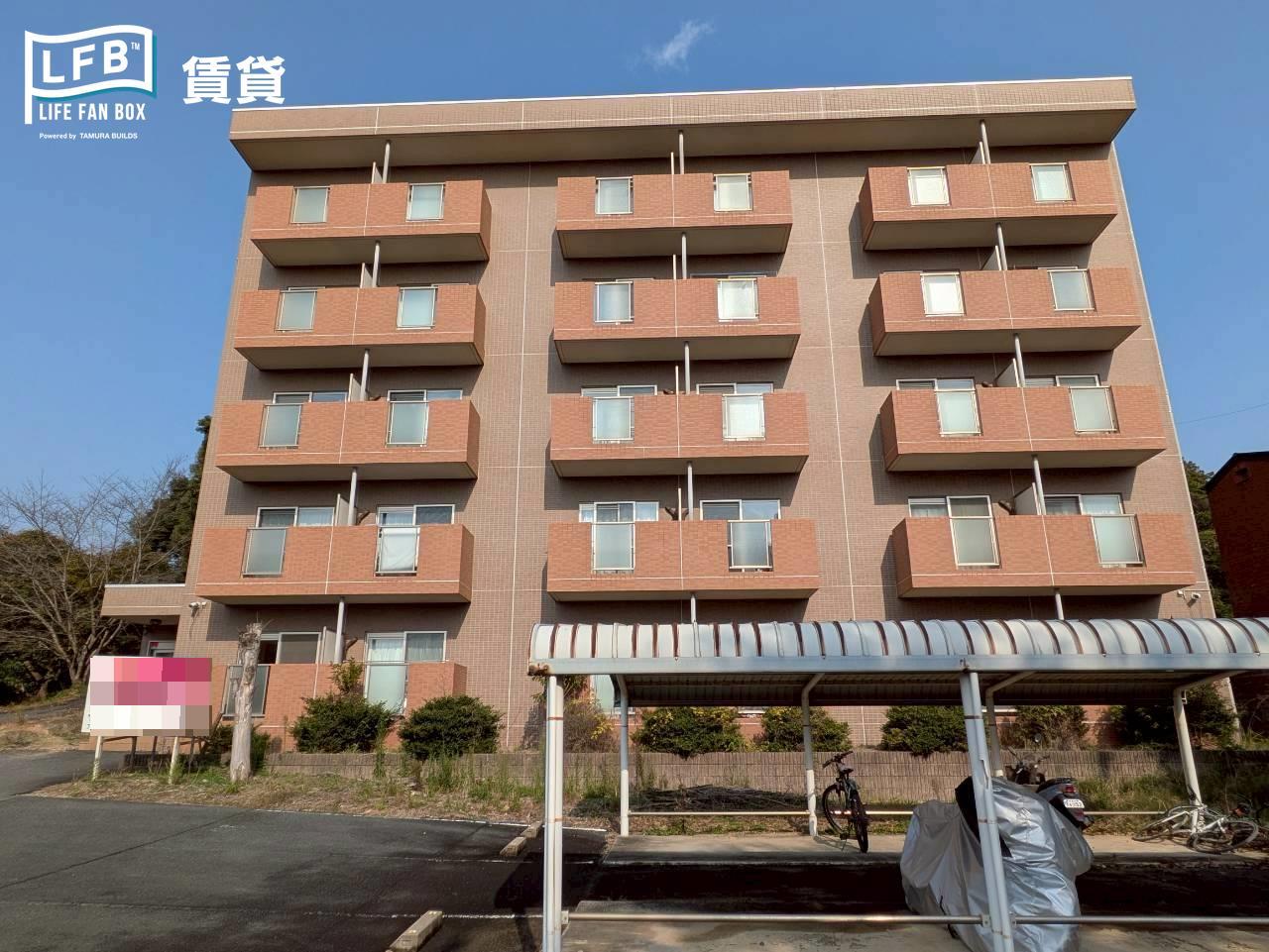 建物外観　5階建てRCマンション