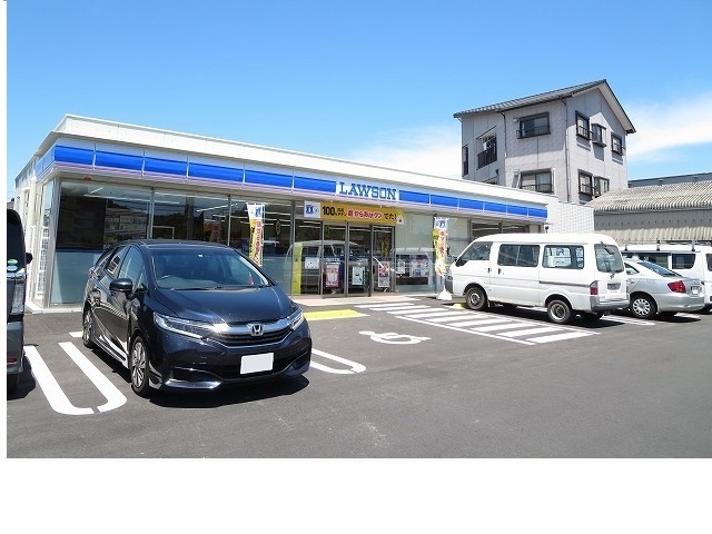 コンビニ　ローソン（コンビニ）まで800m