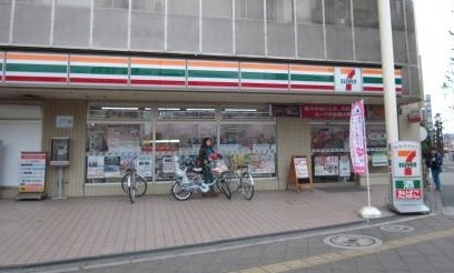 コンビニ　セブンイレブン 世田谷瀬田4丁目店（コンビニ）まで887m