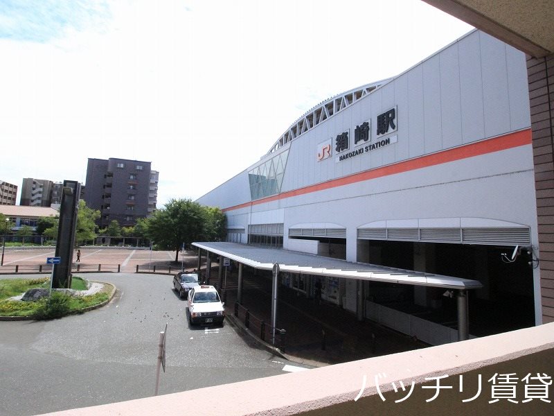 バルコニー　同物件別号室の為、現状優先