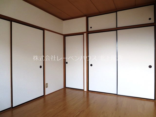 収納　お問い合わせは048-772-8202