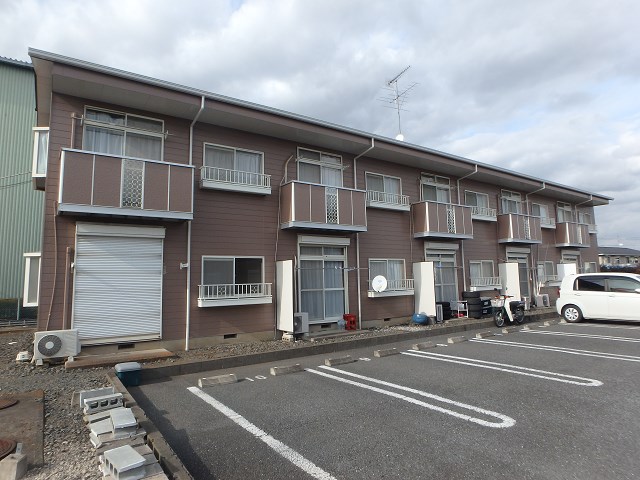 建物外観　お問い合わせは048-772-8202