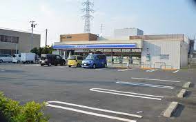 コンビニ　ローソン 狛江中和泉三丁目店（コンビニ）まで151m