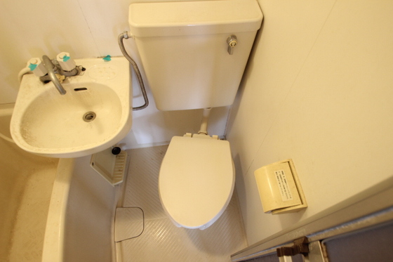 トイレ　※別部屋の写真です