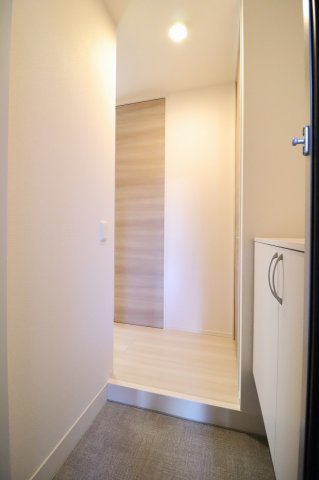 玄関　シンプルで使いやすい玄関です