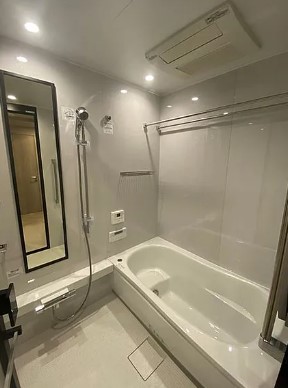 バス・シャワールーム　バス※別部屋参考写真