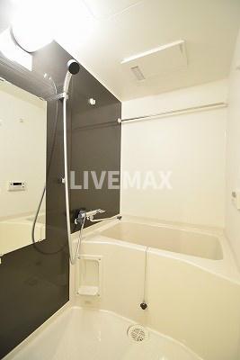 バス・シャワールーム　※別部屋のお写真になります