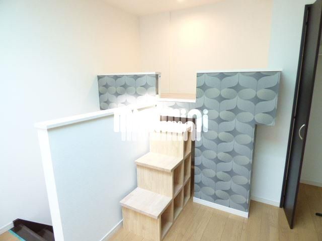 その他部屋・スペース　ロフト付きのお部屋です。物置もしくは寝室としもいいですね