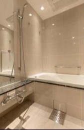 バス・シャワールーム　バス※別部屋参考写真