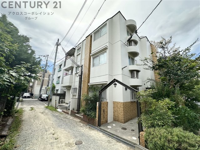 建物外観　閑静な住宅街♪