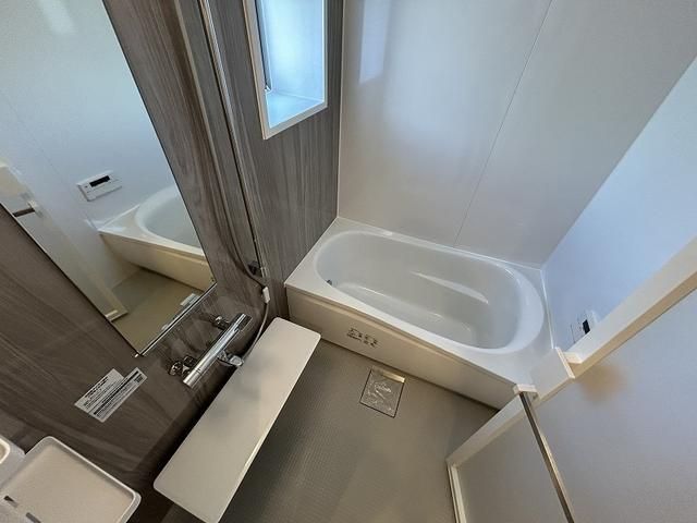 バス・シャワールーム　ゆったり過ごせるお風呂です