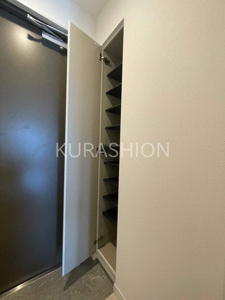 玄関　収納