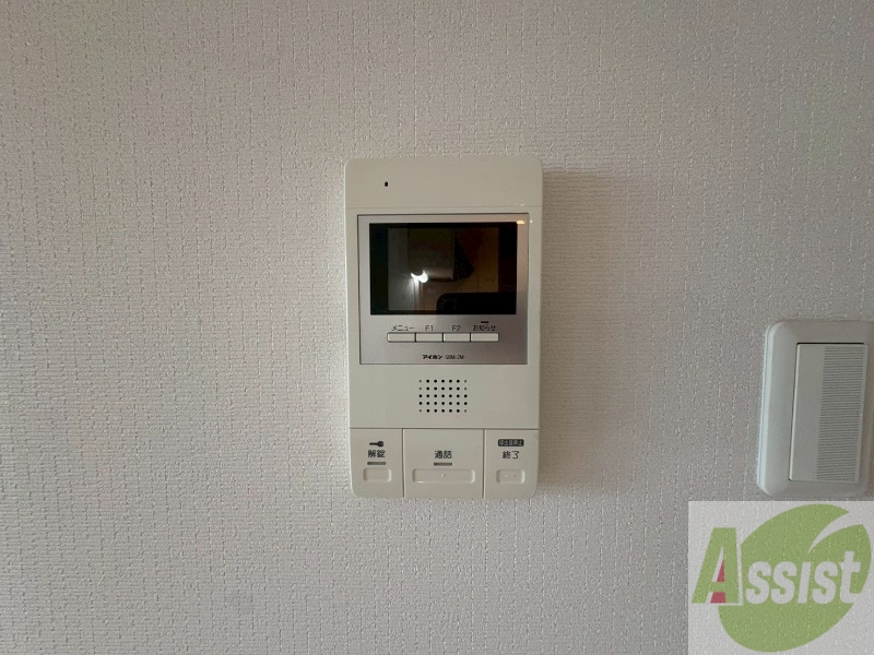セキュリティ　インターホンです。オートロック付きで安心のマンションです。