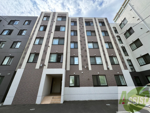 建物外観　札幌市中央区北三条東「Ａｎｐｕｒｕｒｕ」